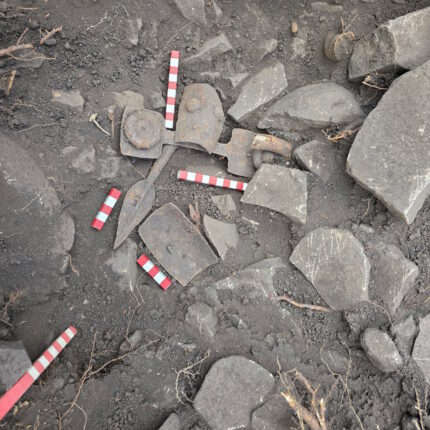 Celtic shield and weapon set found in Hungary – The History Blog Celtic shield and weapon set found in Hungary – The History Blog